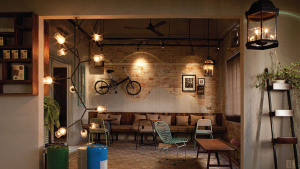 Những loại đèn trang trí tạo nên không gian hút khách cho quán cà phê