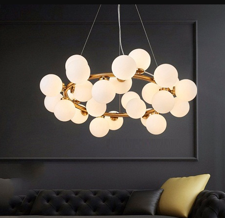 Những lý do bạn nên chọn đèn thả thủy tinh cho không gian nội thất