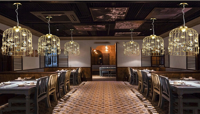 Thổi hồn cho quán cafe, nhà hàng bằng cách trang trí đèn thả nghệ thuật