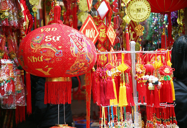 Các loại đèn trang trí ngày tết 