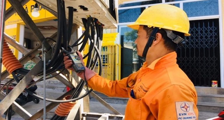 Tại sao dùng điện vẫn vậy mà hóa đơn tiền điện lại tăng?