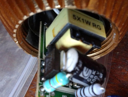 Nguyên nhân khiến đèn LED nhấp nháy và các biện pháp khắc phục